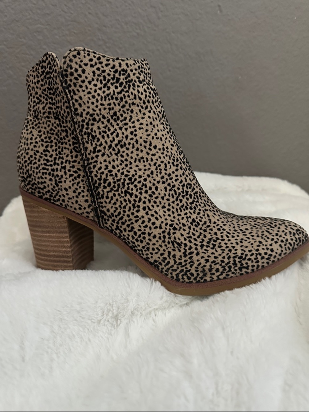 MIA Tracee Leopard-Print Ankle Bootie - Size 8.5